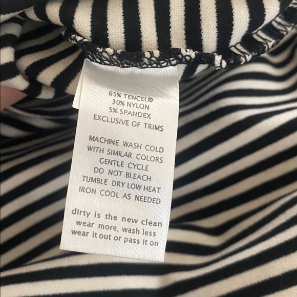 🎱 Toad & Co Transito Pencil Skirt! - Picture 8 of 8